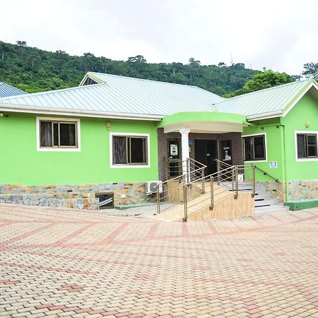 3A'S Guest House Akosombo Exteriör bild