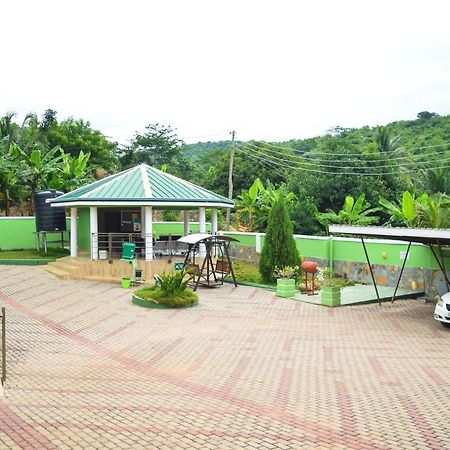 3A'S Guest House Akosombo Exteriör bild