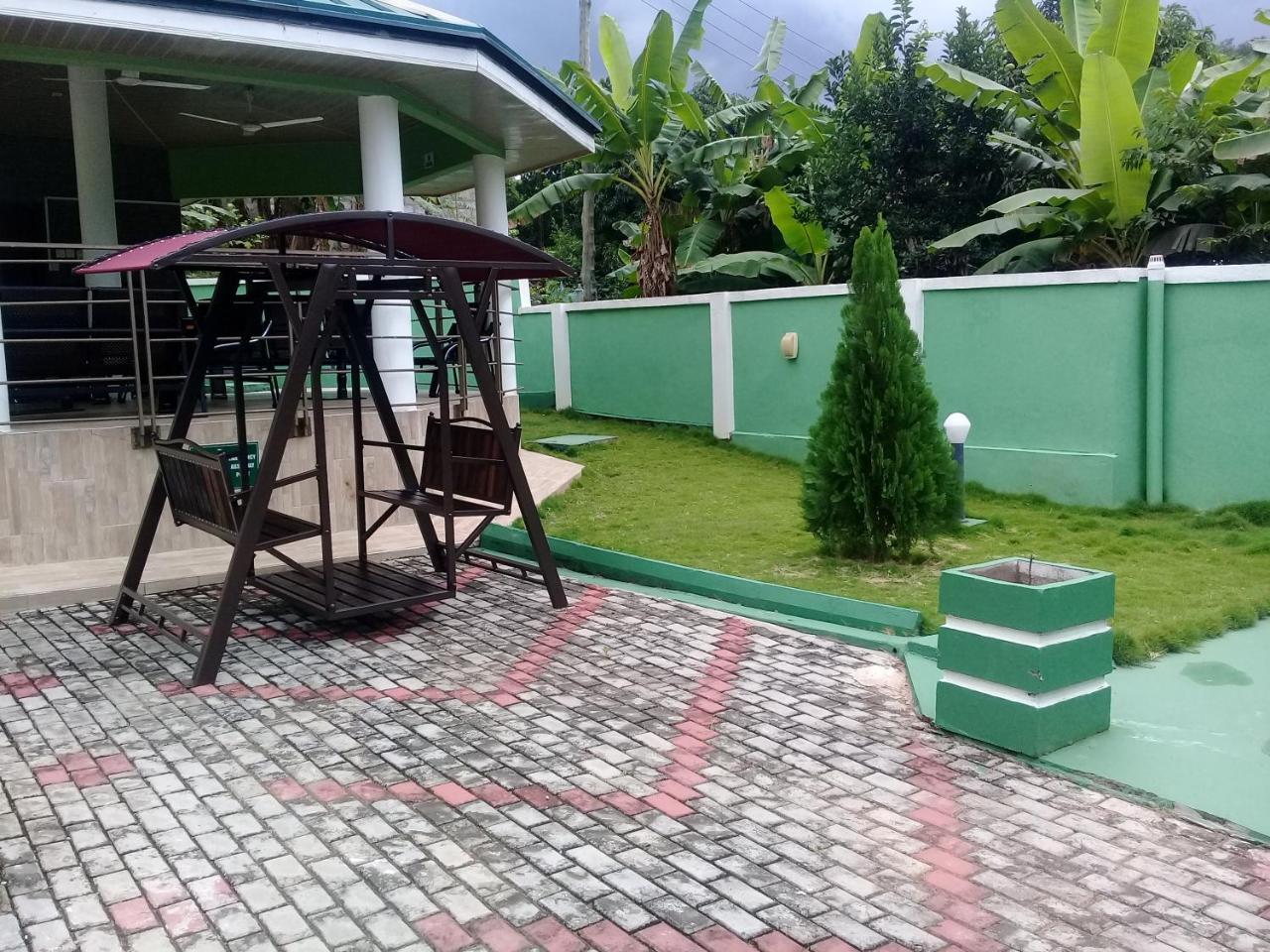 3A'S Guest House Akosombo Exteriör bild