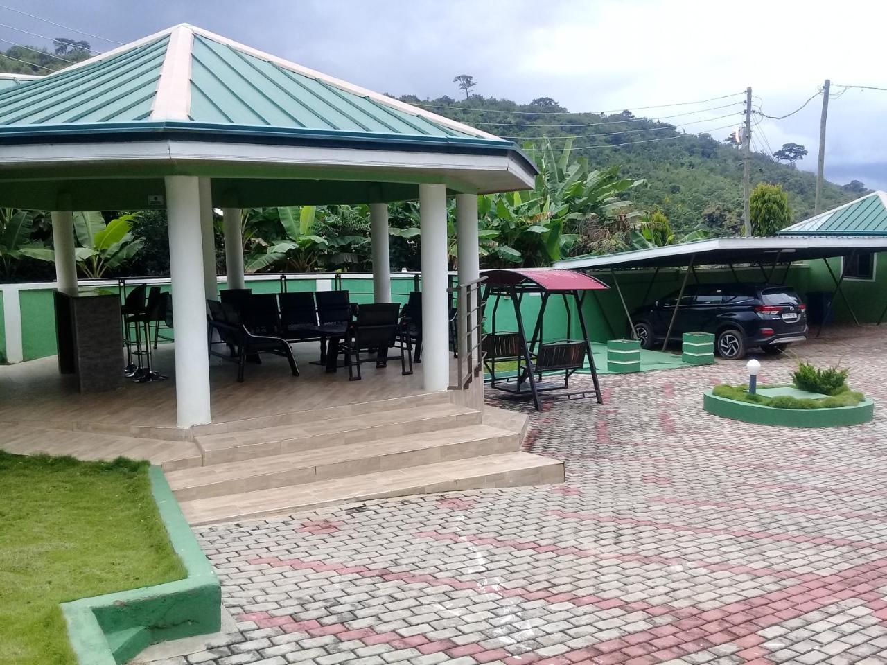 3A'S Guest House Akosombo Exteriör bild
