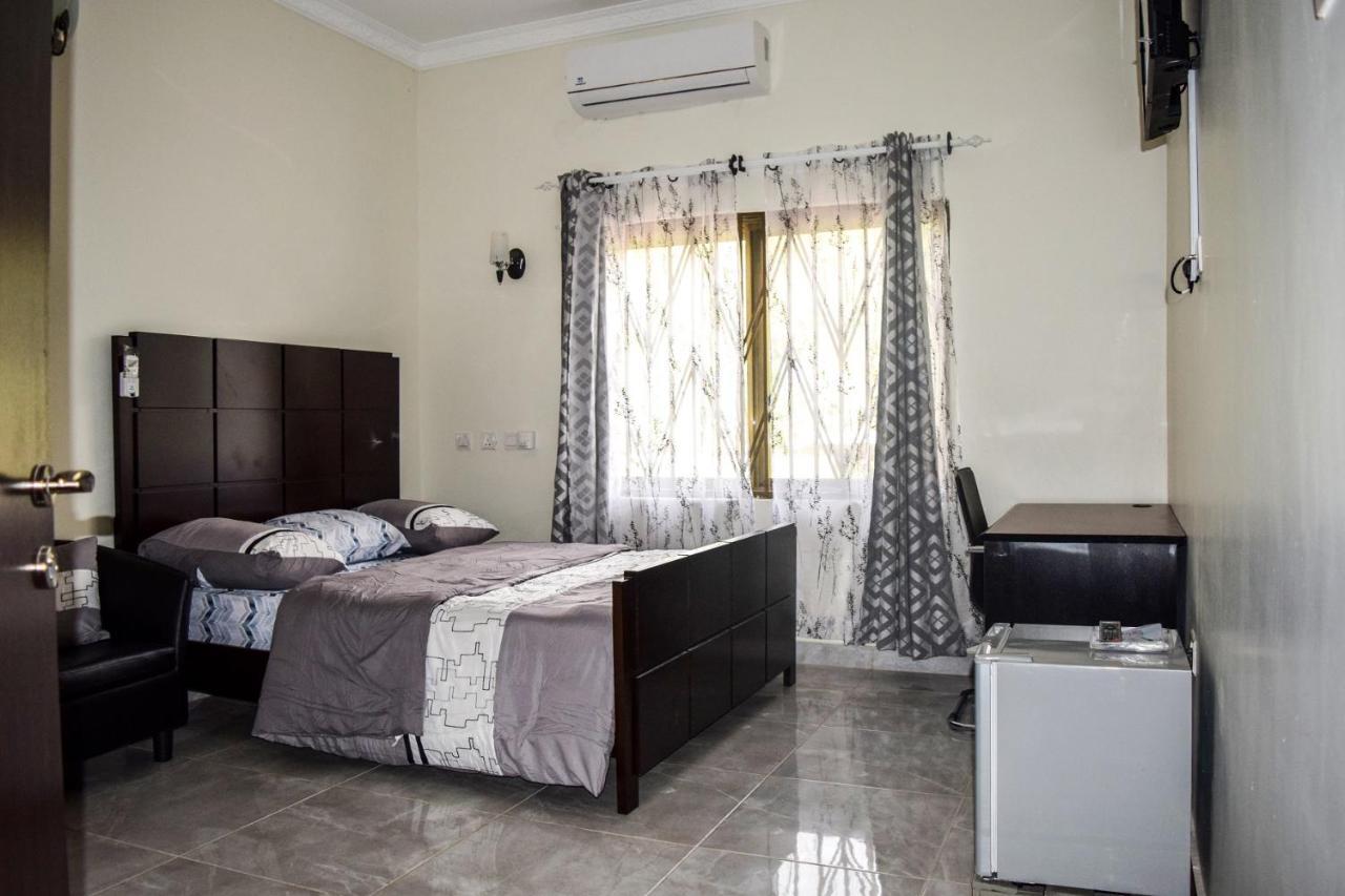 3A'S Guest House Akosombo Exteriör bild