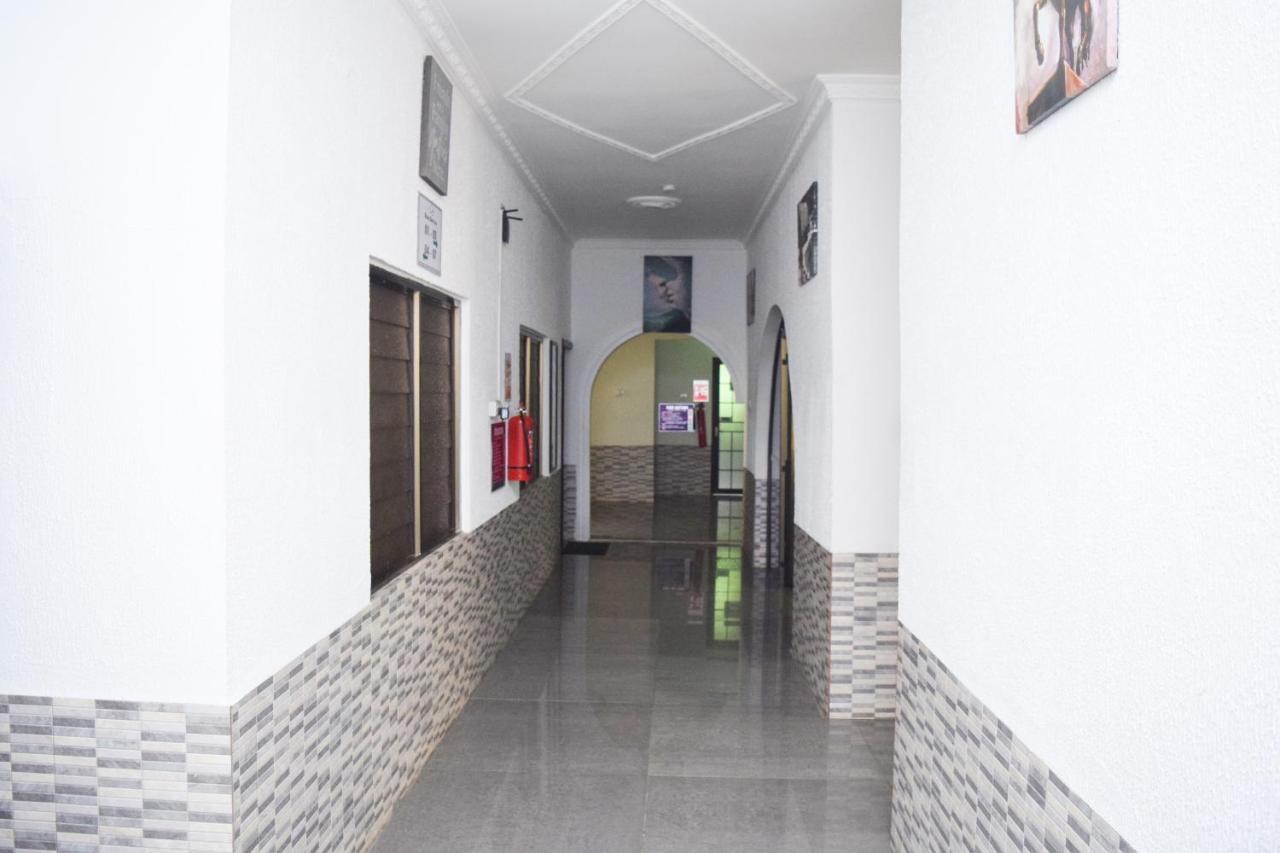 3A'S Guest House Akosombo Exteriör bild
